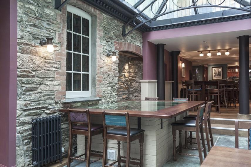 The Queen'S Head Wetherspoon Tavistock (Devon) Exterior foto